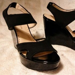 Adrienne Vittadini  Black Patent Wedge Sandals